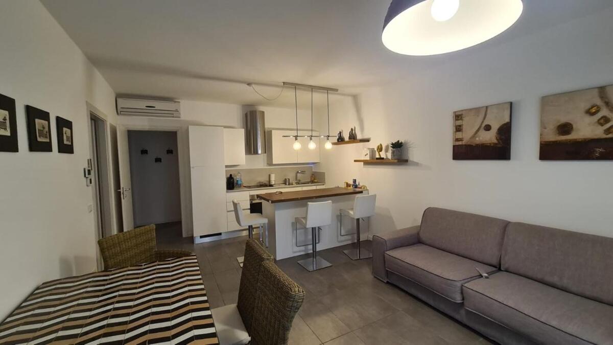 Olva House Apartment